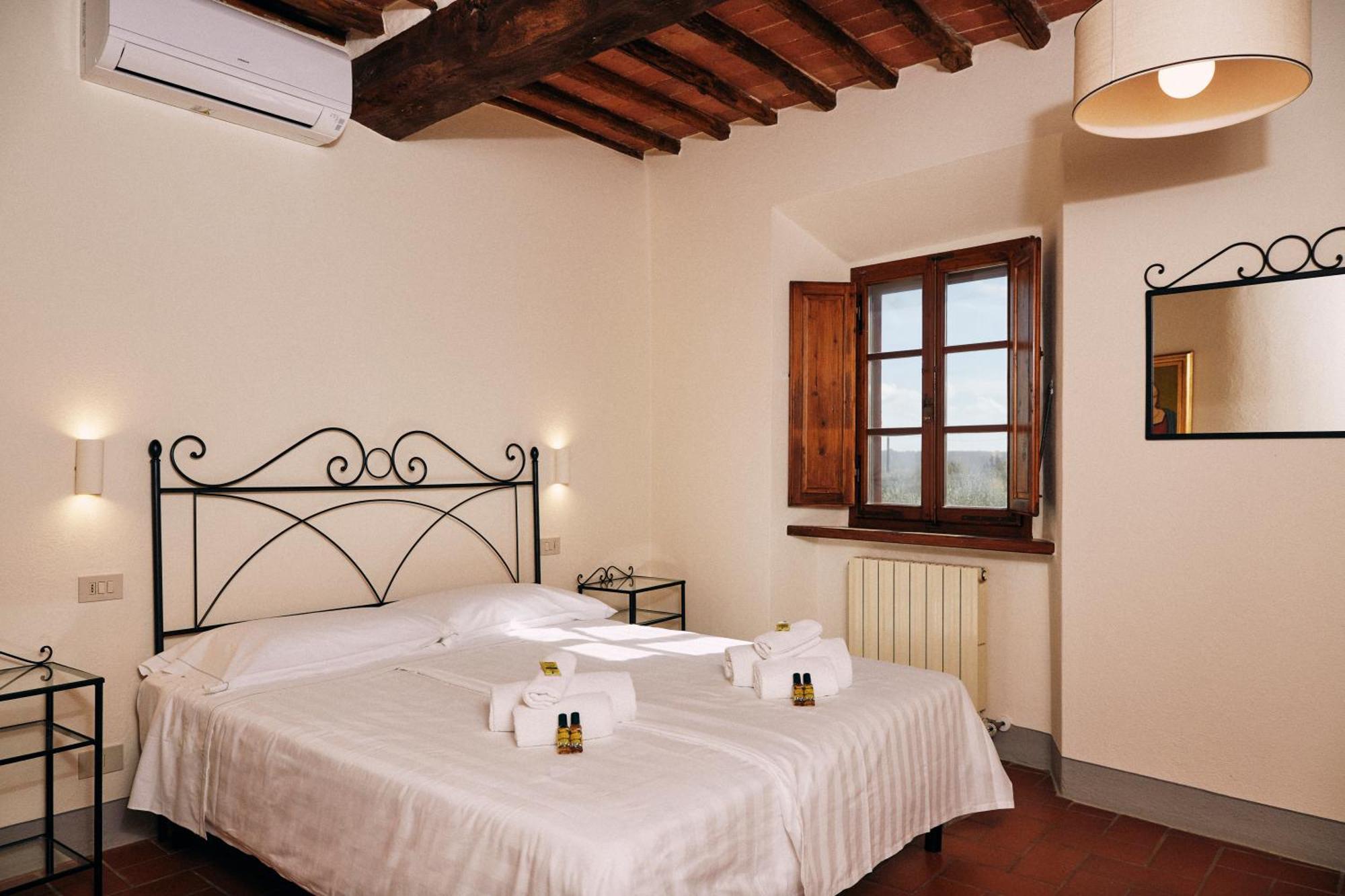 Agriturismo San Sano Gaiole in Chianti Exterior photo